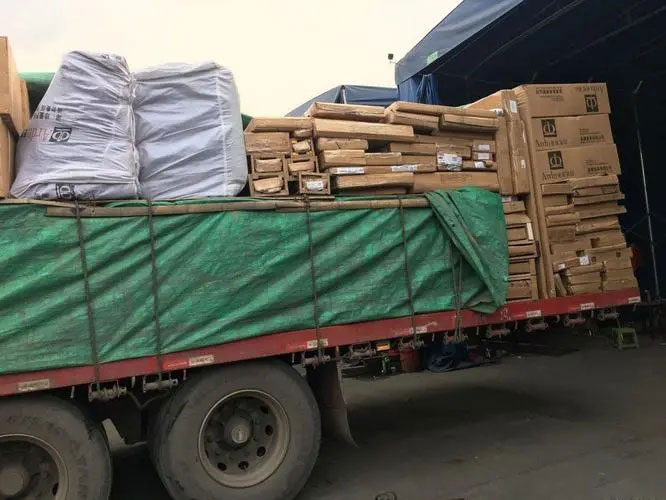 台前家具托运